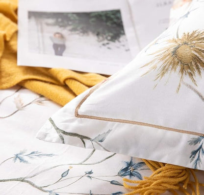 SLEEPBELLA Comforter Queen Size, 600 Thread Count Cotton White Printed with Blue & Blush Flowers Cotton Comforter Set,Down Alternative Bedding Set 3Pcs(Queen, White Floral)
