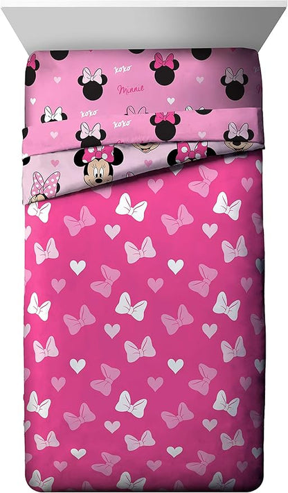 Jay Franco Disney Minnie Mouse Hearts N Love 5 Piece Full Size Bed Set - Includes Reversible Comforter & Sheet Set - Super Soft Fade Resistant Microfiber - (Official Disney Product)
