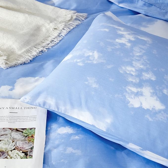 CLOTHKNOW Blue Sky Queen Size Comforter Sets White Cloud Bedding Comforter Sets Blue Queen Comforter Soft Blue Comforter with 2 x Pillow Cases