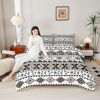 Western Aztec Print Bed Comforter Set Queen Size,Geometric Brown Striped Super Soft Microfiber Bedding Set for Adults Teens,Bear Plant Exotic Boho Abstract Art Comforter Set,2 Pillowcases