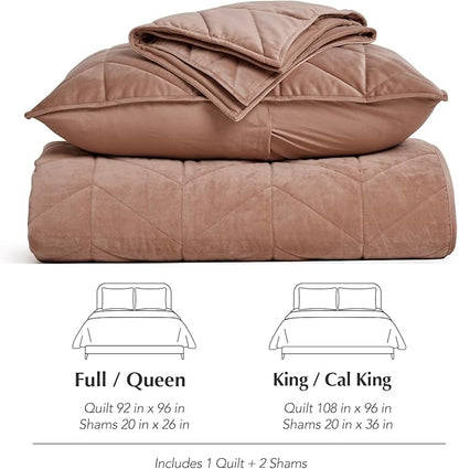 EVERGRACE 3 Pieces Luxurious Queen Velvet Quilts, Ultra Soft Lightweight Velvet Comforter Set, Matelasse Oversized Bedspread Coverlet for All Season with 2 Shams, Terracotta Clay, 92"x96"