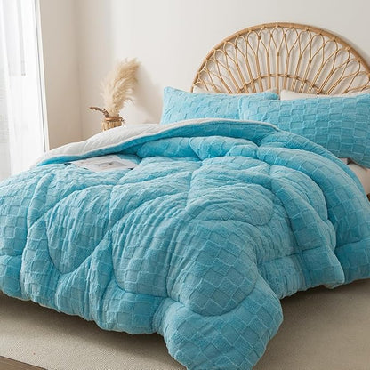 ELNIDO QUEEN® Fluffy Comforter Set King, Light Blue Winter Fleece Comforter Ultra Soft & Extra Pluffy Plush Comforter Set, Cozy Fuzzy Bed Comforter 3 Pieces (1Comforter, 2 Pillowcases),102x90 inch