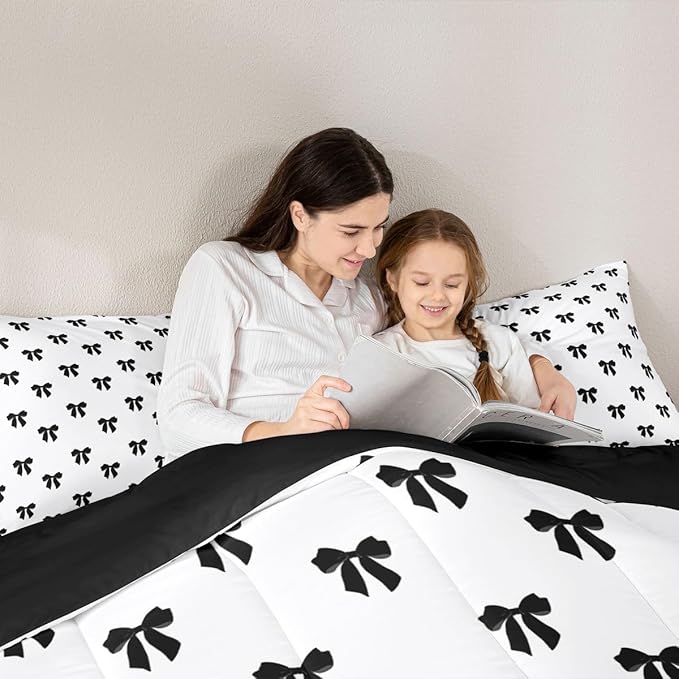 Erosebridal Black Bow Comforter Set Toddler Size Coquette Bows Bedding Set for Kids Teen Girls Women Bedroom Cute Preppy Bowknot Comforter Modern Trendy Girly Aesthetic Quilt Duvet