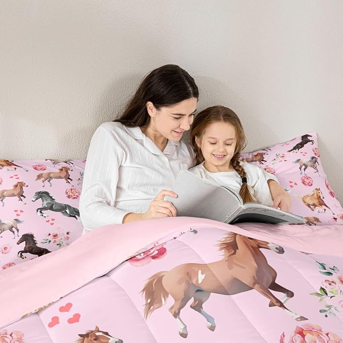 Erosebridal Horse Comforter Set King for Cowboy Cowgirl,Pink Rose Petal Bedding Set for Youth Adult,Rustic Horse Quilt for Bedroom Decor,Western Farmhouse Wildlife Down Comforter with 2 Pillowcases