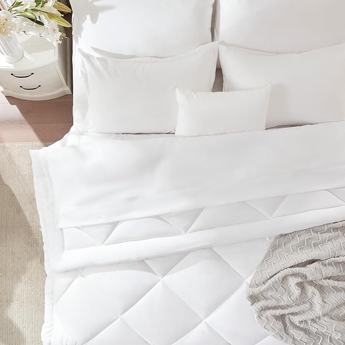 Comforter King Size, 7 Pieces Luxurious All Season Cooling Fluffy Soft Quilted Down Alternative Comforter (102x90 Inch), Box Stitched (White Square, King)