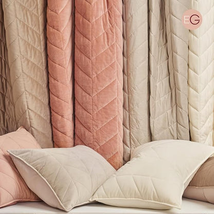 EVERGRACE 3 Pieces Luxurious Velvet King Quilts, Ultra Soft Lightweight Velvet Comforter Set, Matelasse Oversized Diamond Bedspread Coverlet for All Season with 2 Shams, Pink Clay, 108"x96"