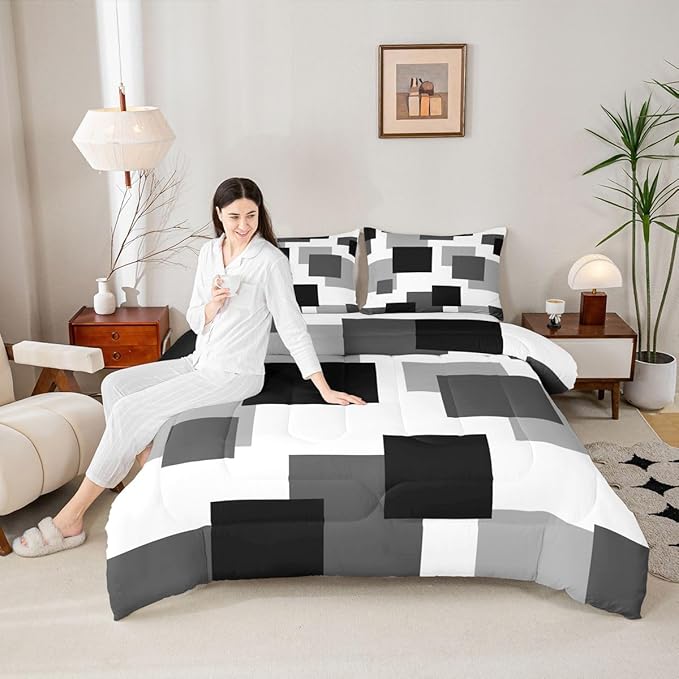 Castle Fairy Black White Grey Comforter Set,Geometric Grid Bedding Set Kids Teens Modern Decor,Modern Abstract Square Splicing Comforter with 1 Pillowcase for All Seasons,Twin