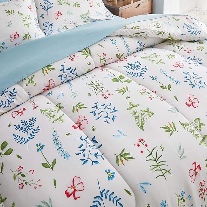 White Floral Comforter Sheet Set 7 Pieces Bed in a Bag Queen Size Green Blue Leaves with Red Flowers Reversible Bedding Set (1 Comforter 2 Pillow Shams 1 Flat Sheet 1 Fitted Sheet 2 Pillowcases)
