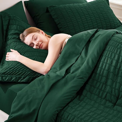 CozyLux King Size Comforter Set Emerald Green Seersucker 7 Pieces Bed in a Bag King Comforter Set with Sheets, Luxury Soft Bedding Set with Down Alternative Comforter, Sheets, Pillowcases & Shams