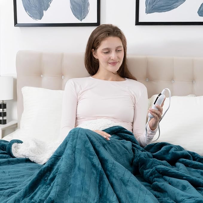 HOW'S MY HOUSE Heated Blanket 62" x 84", Electric Blanket Twin Size with 10 Time Settings & 6 Heating Levels, Over-Heat Protection, Flannel Sherpa Super Cozy with ETL Certification, Blue