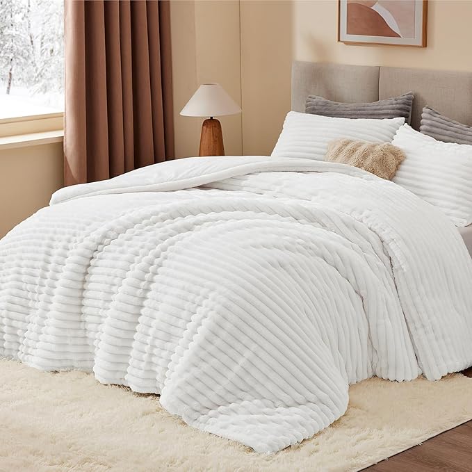 BEDELITE Fleece Oversized Queen Comforter Set -Super Soft & Warm Fluffy Bright White Bedding, Luxury Fuzzy Heavy Bed Set for Winter with 2 Pillow Cases