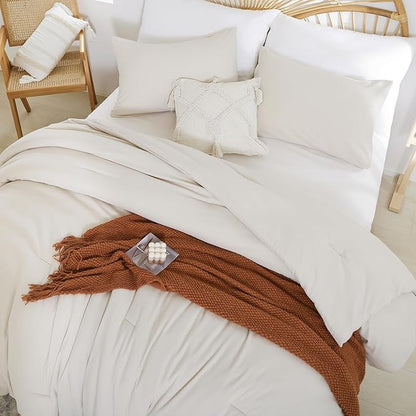 Weigelia Full Size Modern Beige Comforter Set - 3PCS Microfiber for All Season - Soft Lightweight Bed Set for Men, Women and Girls (1 Comforter, 2 Pillowcases)