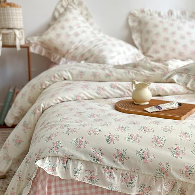 MKXI Full Size Pink Floral Comforter Set - 3 Piece Ruffled Lace Bedding Set 1 Full Comforter with 2 Pillowcases All Seasons, Soft Aesthetic Princess Style Floral Comforter for Girls, Women