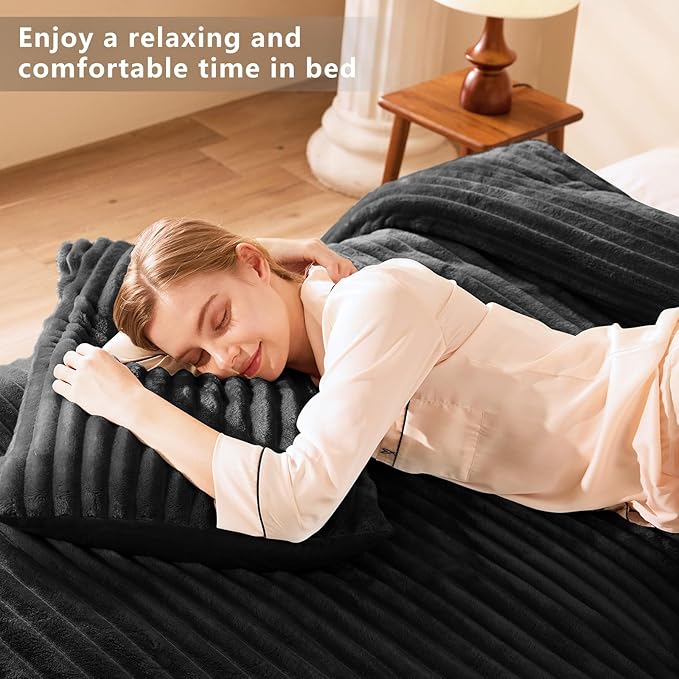 CozyLux Fluffy King Size Comforter Set - Super Soft Faux Fur Black Comforter King Size, Winter Warm Fleece Bedding Set, 3 Pieces Plush Fuzzy Bed Set (1 Shaggy Comforter, 2 Pillowcases)