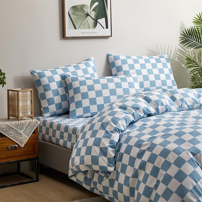 CLOTHKNOW Light Blue White Plaid Twin Comforter Set Grid Bedding Comforter Sets Blue Comforter Soft Lake Blue Comforter Sets Twin