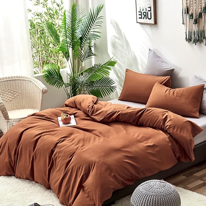CLOTHKNOW Brown Full Size Comforter Sets Pumpkin Bedding Comforter Sets Soft All Season Caramel Orange Terracotta Comforter with 2 x Pillow Cases