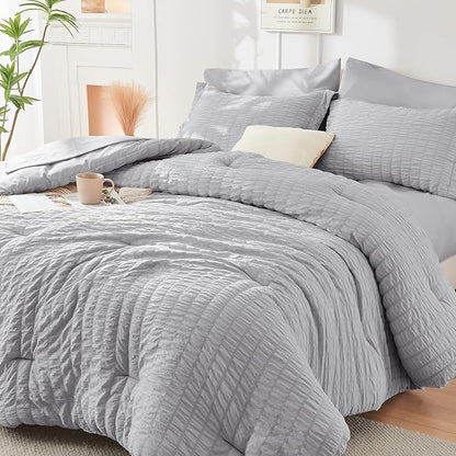 HYMOKEGE Light Grey Twin Comforter Set Seersucker 5 Pieces, All Season Luxury Bed in a Bag for Bedroom, Bedding Set with Comforters, Sheets, Pillowcase & Sham