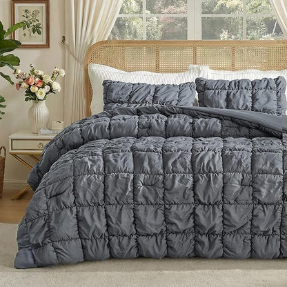 Amélie Home King Comforter Set, 3 Pieces Grey Bubble Bedding Set for All Season, Ultra Soft Cozy Comforter, Farmhouse Luxury Gift for Women Home Decor