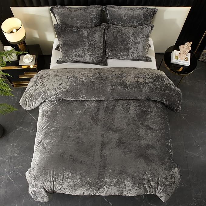Ivellow Crushed Velvet Comforter Set Queen, Lightweight Comforter Set, 5pcs Ultra Soft Breathable Grey Comforter Set, Luxury Cozy Flannel Comforter Queen Size (1 Comforter,2 Pillow Shams, 2 Euro Shams