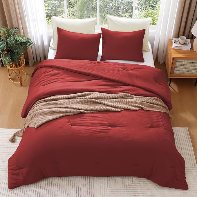 WRENSONGE Queen Comforter Set - 3 Pieces Prewashed Bright Red Comforter Soft Lightweight for All Seasons,Down Alternative Comforters Queen Size with 2 Pillow Shams