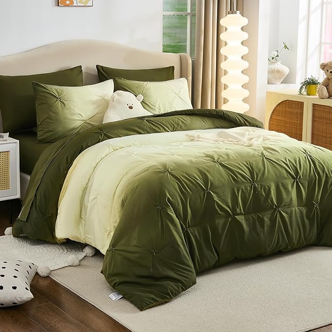 Dinjoy Ombre Comforter Set Full Size, 7-Piece Bed in a Bag for Kid Teen, Pintuck Colorful Rainbow Bedding Sets with Comforter, Flat Sheet, Fitted Sheet and Pillowcases & Shams, Green