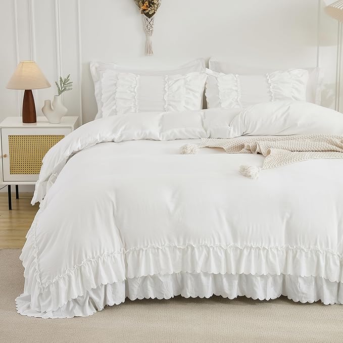 Herside White Ruffle Comforter Set King Size,Shabby Chic Bedding Set Soft Fluffy Boho Comforter Set for All Season,Vintage Bedding Ruffled 3 Pcs Microfiber Lightweight Quilt Set for Women Girls