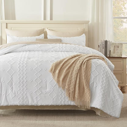 Andency Queen Comforter Set White, 3 Pieces Boho Textured Fall Farmhouse Bed, Microfiber Down Alternative Geometric Bedding Set (90x90Inch Comforter, 2 Pillowcases)