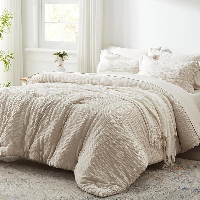 Zzlpp Twin Comforter Set 5 Pieces, Beige Seersucker Bed in a Bag with Comforter and Sheets, All Season Bedding Sets with 1 Comforter, 1 Pillow Sham, 1 Pillowcase, 1 Flat Sheet, 1 Fitted Sheet