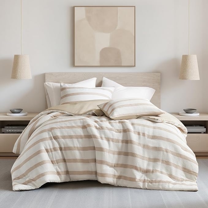 Madison Park Essentials Striped Comforter Set King/Cal King Size, Yarn-Dyed Reversible Comforter with Minimalist Stripes, Crinkled Texture Bedding Set for All-Season Lightweight Warmth, Merritt Taupe