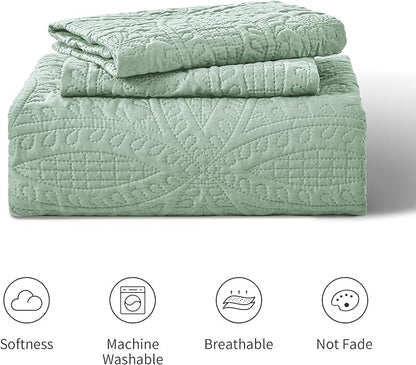 Love's cabin King Size Quilt Set Sage Bedspreads - Soft Bed Summer Lightweight Bedspread Comforter - Modern Style Coin Pattern Coverlet for All Season - 3 Pieces (1 Quilt, 2 Pillow Shams)