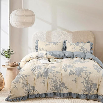 Oli Anderson 3 Piece Floral Comforter Set, Vintage Botanical Print Bedding Set, Farmhouse Lightweight Cottagecore Bed in a Bag with Ruffle Flowers Comforter (Blue, Queen)