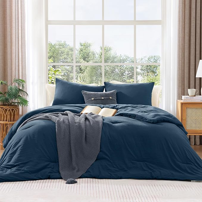 WRENSONGE King Size Comforter Sets - 3 Pieces Serenity Blue Comforter Prewashed Soft Lightweight for All Seasons,Fluffy Down Alternative Comforter King Size with 2 Pillow Shams