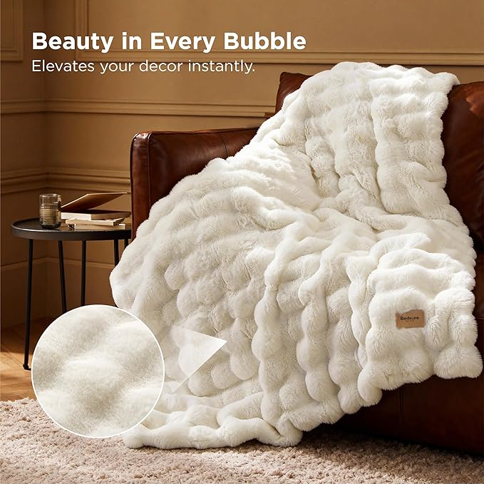 Bedsure GentleSoft Fluffy Fuzzy Twin Blanket, Soft Cozy Fleece Faux Fur Blanket for Twin Size Bed, Cream Decorations Minky Velvet Couch Cover, Thick Warm Plush Women Men Birthday Gifts, 870GSM, Cream