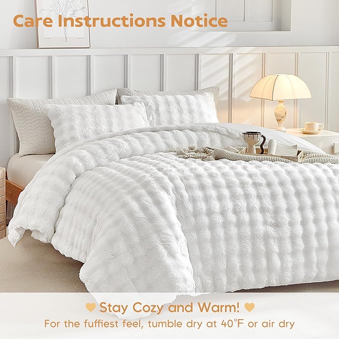 Tokokimo Faux Fur Comforter Set King Size, Ultra Soft Reversible Heavyweight Fluffy Bedding, Extra Warm Winter Comforter with 2 Pillow Cases, All Season Fuzzy Comforter Set, White