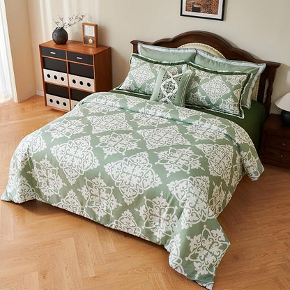 EVENHUG King Comforter Set 7 Pieces Lightweight Soft Queen Size Comforters for All Season Floral Bedding Sets Bed in a Bag with Flat Sheet and Fitted Sheet Pillowcases (104"x90")