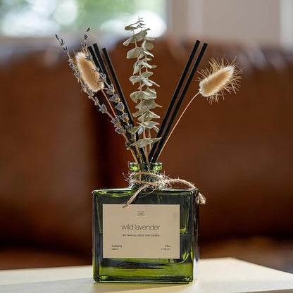 Craft & Kin Reed Diffuser with Dried Flowers | 5 oz White Lavender Scented Winter Reed Diffusers for Home, Bathroom | Scent Sticks | Elegant Fragrance Home Decor for Men & Women