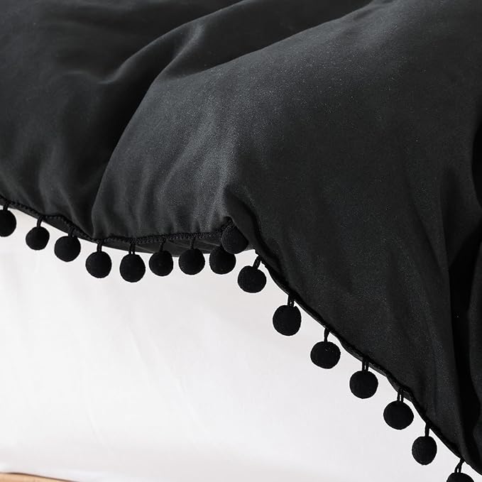 YIRDDEO Twin Comforter Set - Comforter Twin Size Bed with Ball Pom Fringe, Soft Bedding Set for All Seasons - 2 Pieces, 1 Comforter (66"x90") & 1 Pillow Sham(20"x26"), Black