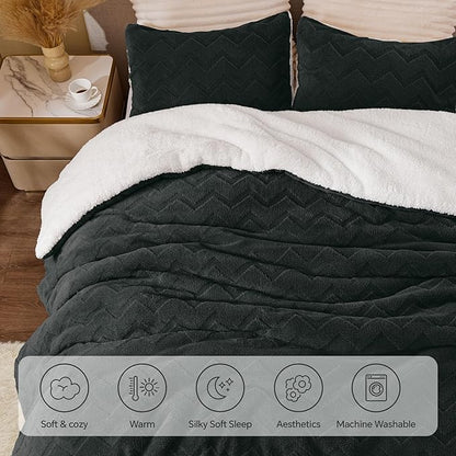 BEDELITE Fluffy Twin Comforter Set - Super Soft Sherpa Black Comforter for Twin Size Bed, Luxury Warm Bedding Set for Winter, Fuzzy Bed Set 2 Piece (1 Comforter, 1 Pillowcase)