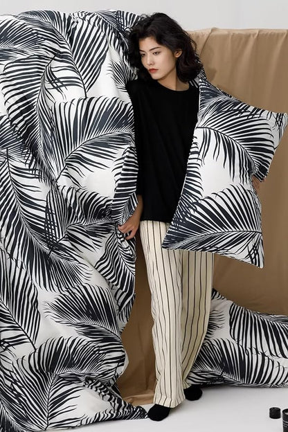 Karever Black Leaves Comforter Cal King Black and White Palm Leaf Printed Comforter Set Modern Boho Black Tropical Botanical Leaves Bed Quilt Women Men Soft Floral Palm Black California King Comforter