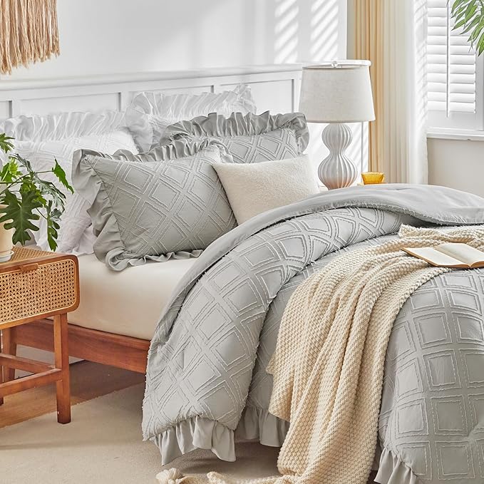 Flysheep Tufted Grids Ruffle Comforter Set Twin Size, 3 Pieces Light Grey Vintage Farmhouse Shabby Chic Comforters, Jacquard Boho Bohemian Bedding Set for Kids (1 Ruffled Comforter+ 2 Pillow Shams)