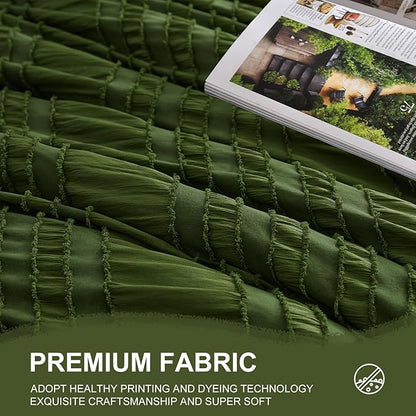 Dark Green Tufted Textured Comforter Set Queen Size, 7 Piece Bed in a Bag，Shabby Chic Boho Bedding for Bedroom Comforter，All Season Soft Microfiber Ruffle Comforter Set with Pillow and Sheets