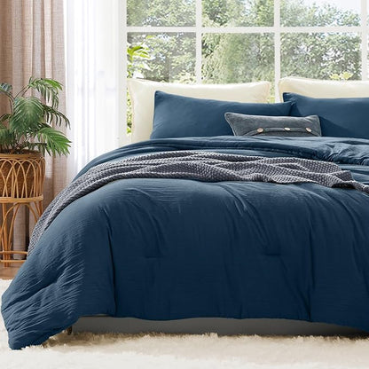 WRENSONGE Queen Comforter Sets - 3 Pieces Prewashed Serenity Blue Comforter Soft Lightweight for All Seasons,Down Alternative Comforters Queen Size with 2 Pillow Shams