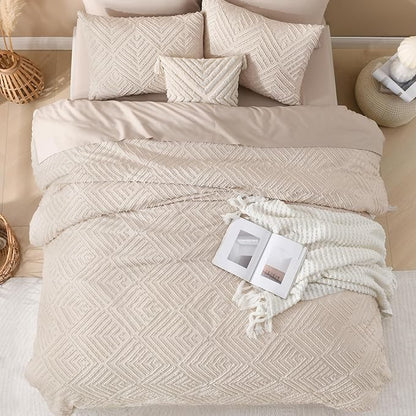 Andency Khaki King Size Comforter Set, 3 Pieces Boho Soft Bedding Set & Collections, Farmhouse Tufted Fluffy Warm Bedding Comforter Sets for King Bed (1 Comforter 104x90In, 2 Pillowcases)