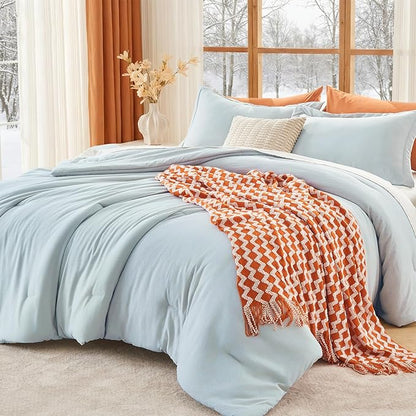 MUXHOMO Full Comforter Sets, All Season Ultra Soft Down Alternative Bedding - 3 Piece Lightweight Bed Set Includes 1 Comforter (82"x86") and 2 Pillow Shams (20"x26"), Lake Blue
