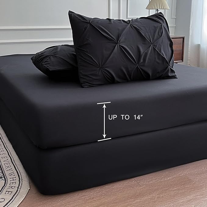 Maple&Stone Twin XL Black 5 Piece Bedding Set - Comforter, Pillowcase, Pillow Sham, Flat Sheet, Fitted Sheet