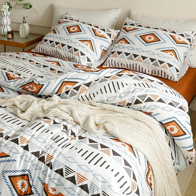 CLOTHKNOW Geometric Aztec Bedding Set - Boho Brown & White Comforter, 3Pcs Full Set