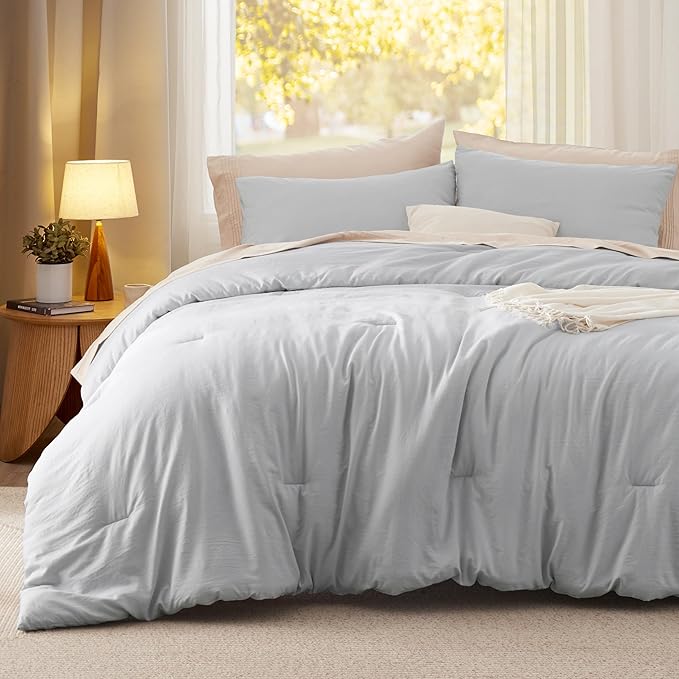 Bedsure Twin/Twin XL Comforter Set, Light Grey Soft Prewashed Bedding for All Seasons, 2 Pieces GentleSoft™ Bed Set, 1 Lightweight Comforter (68"x88") and 1 Pillowcase (20"x26")