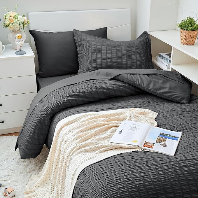 HYMOKEGE Twin XL Comforter Set Seersucker 5 Pieces, All Season Luxury Bed in a Bag for Bedroom, Bedding Set with Comforter, Sheet, Pillowcase & Sham, Dark Grey