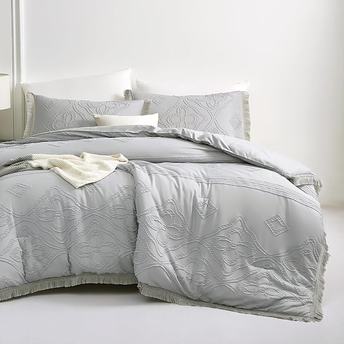 Boho Queen Comforter Set Grey 3 Pieces Tufted Tassel Comforter Set Queen Size Lightweight Queen Size Comforter Sets Farmhouse Shabby Chic Fluffy Gray Comforter Queen Bed Set Gift Choice