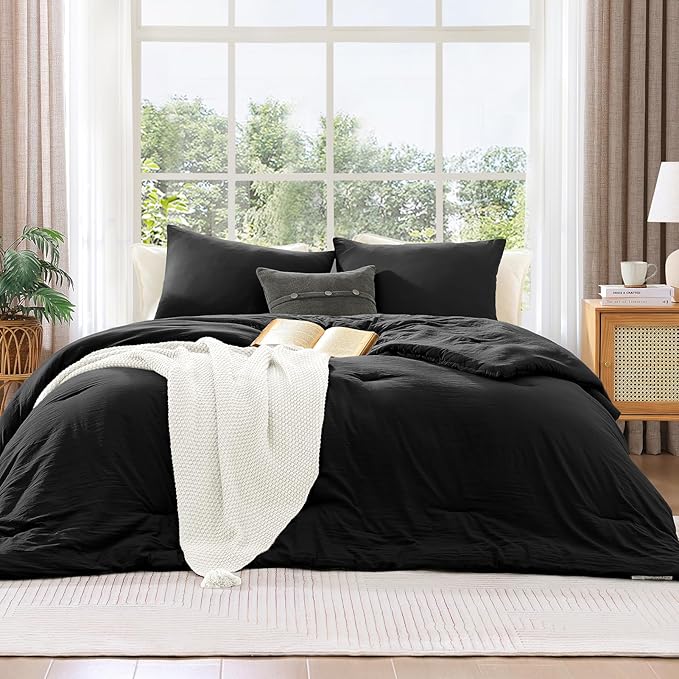 WRENSONGE Queen Comforter Set - 3 Pieces Prewashed Black Comforter Soft Lightweight for All Seasons,Fluffy Down Alternative Comforter Queen Size with 2 Pillow Shams